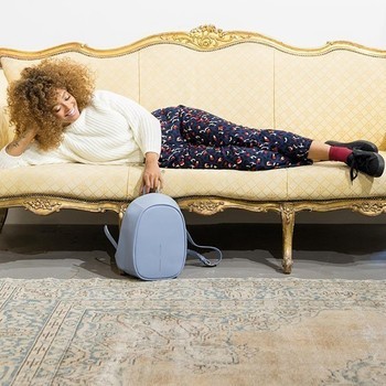 Фото Рюкзак-антизлодій XD Design Bobby Elle Light Blue P705.225