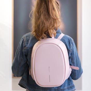 Фото Рюкзак-антизлодій XD Design Bobby Elle Pink P705.224