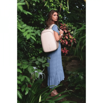 Фото Рюкзак-антизлодій XD Design Bobby Hero Spring Anti-Theft Peach P705.764