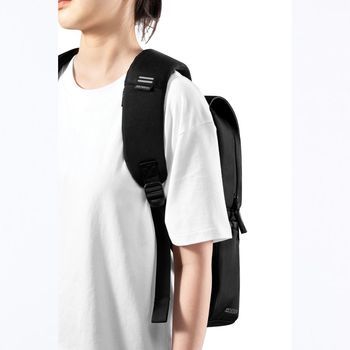 Фото Міський рюкзак Анти-злодій XD Design Soft Daypack 15L Black P705.981